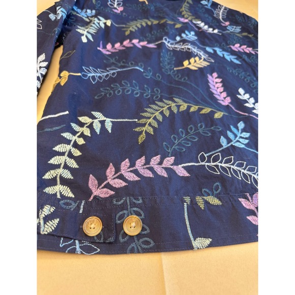 Foxcroft NYC Embroidered Botanical Button-Up Shirt Size 12 - Picture 6 of 9